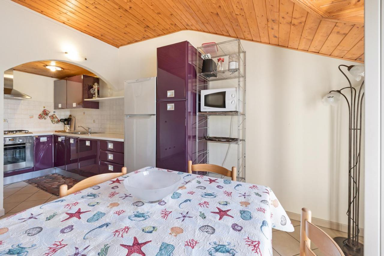 La Casa Di Lady Lejlighed Ceriale Eksteriør billede