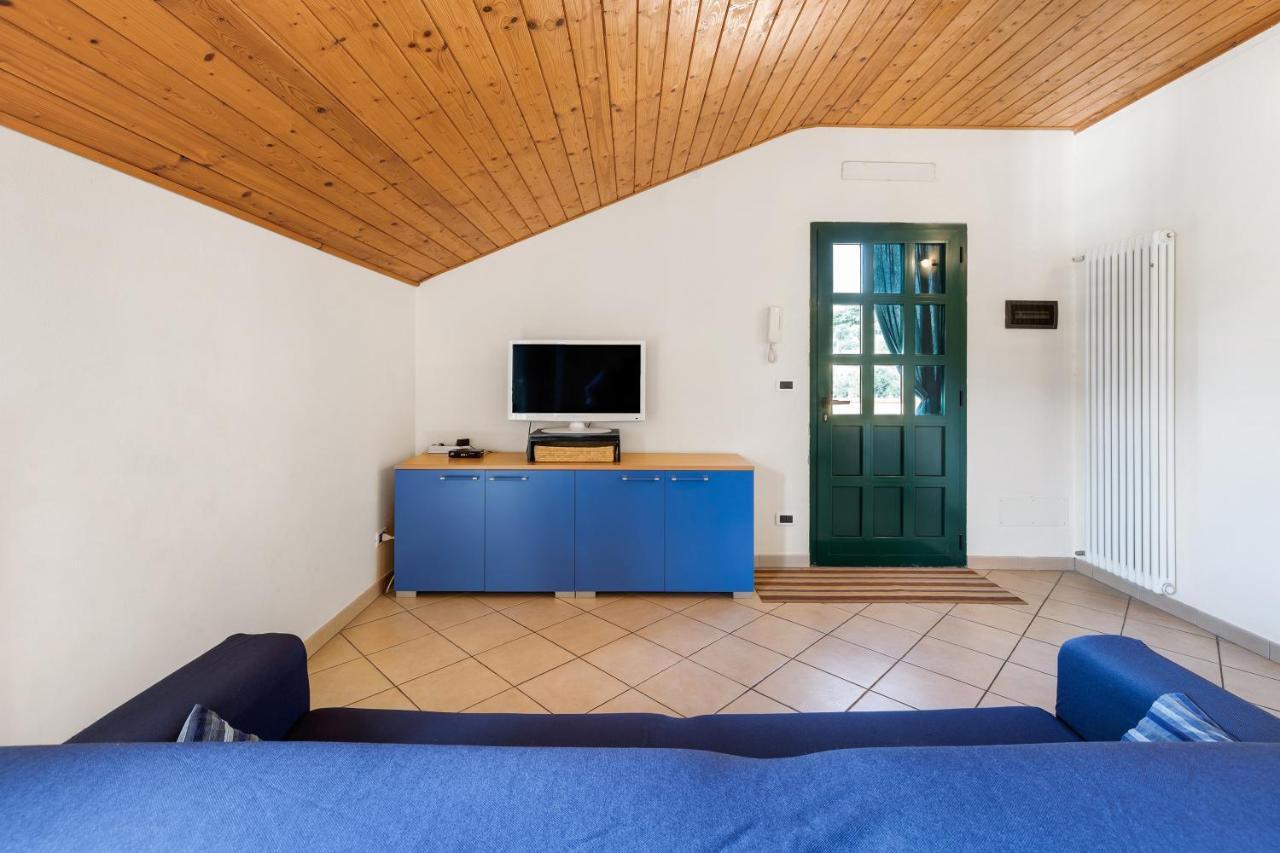 La Casa Di Lady Lejlighed Ceriale Eksteriør billede