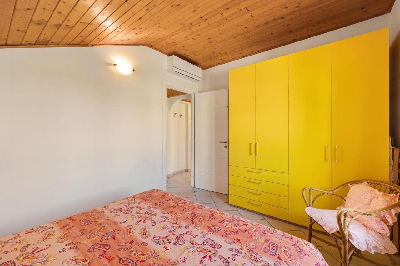 La Casa Di Lady Lejlighed Ceriale Eksteriør billede
